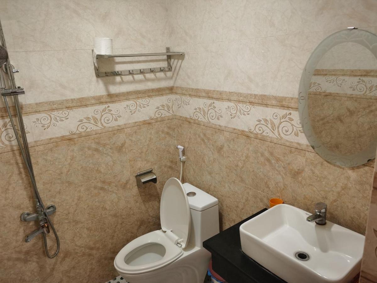 Thao Linh Hotel Куинён Экстерьер фото
