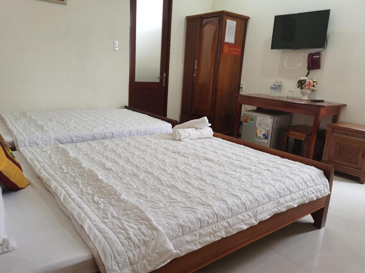 Thao Linh Hotel Куинён Экстерьер фото