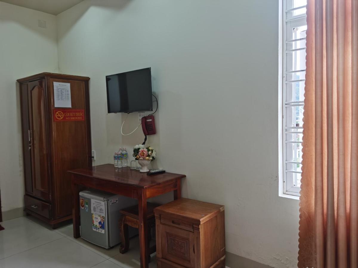 Thao Linh Hotel Куинён Экстерьер фото