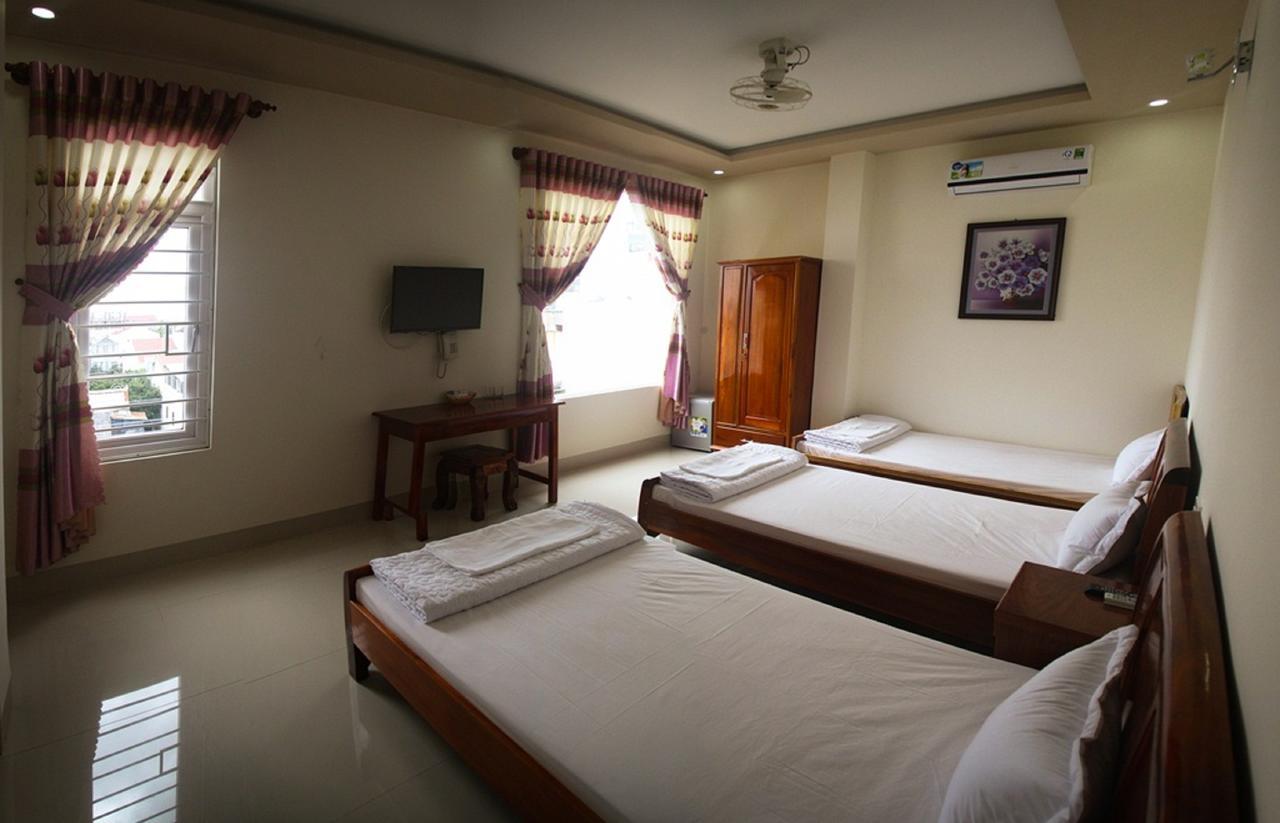 Thao Linh Hotel Куинён Экстерьер фото