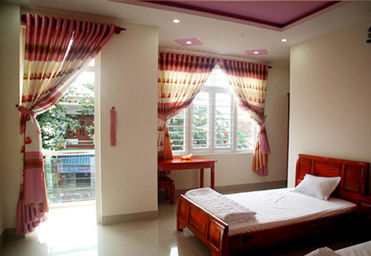 Thao Linh Hotel Куинён Экстерьер фото